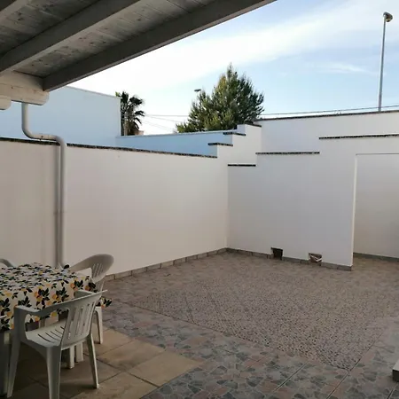 Casa Pepe A Pescoluse 度假居