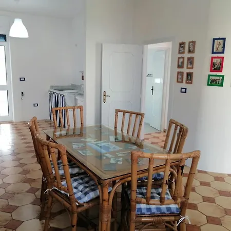 Casa Pepe A Pescoluse 度假居